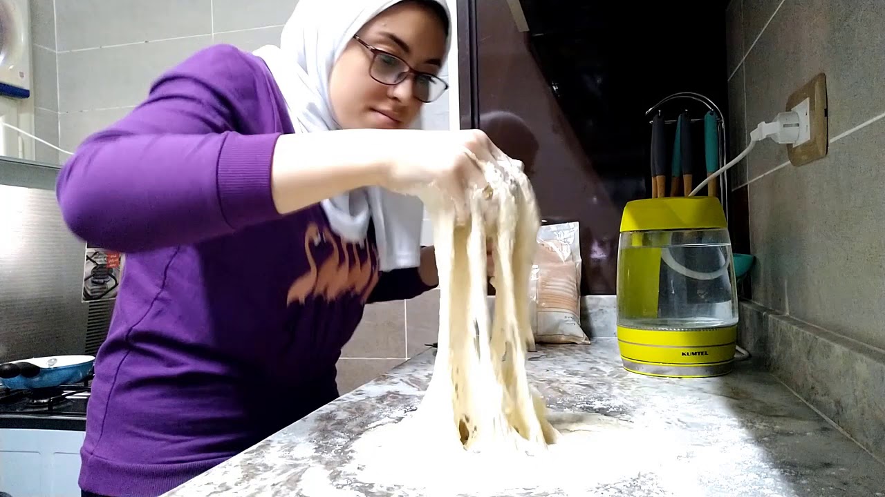 طريقة عمل البيتزا البيتي