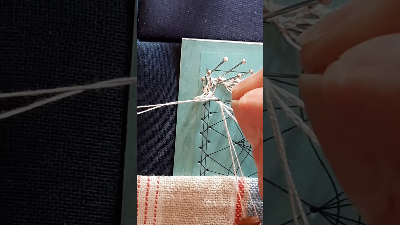 asymetr. Spinne mit Wellenband 1/2