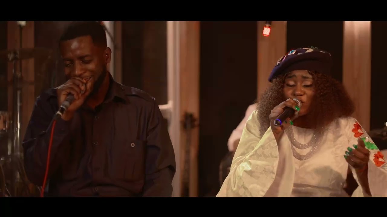 CHANCELLE NGOIE FEAT.  DONAT MWANZA  - WORSHIP MEDLEY《LIVE PERFORMANCE》