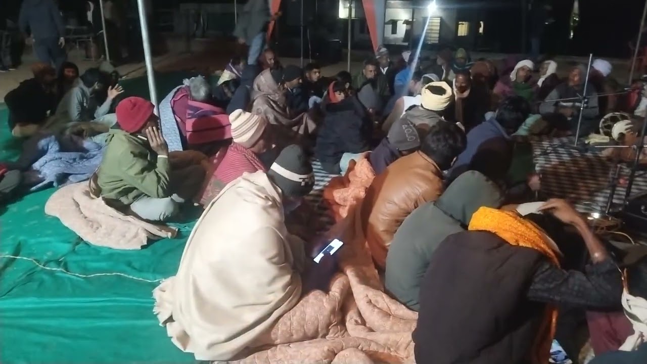 बाबा रामदेव मंदिर सरवड़ी में भजन मारासंत गुरु आगण आया गायक कलाकार राजकुमार सरवड़ी🙏🙏🙏🙏