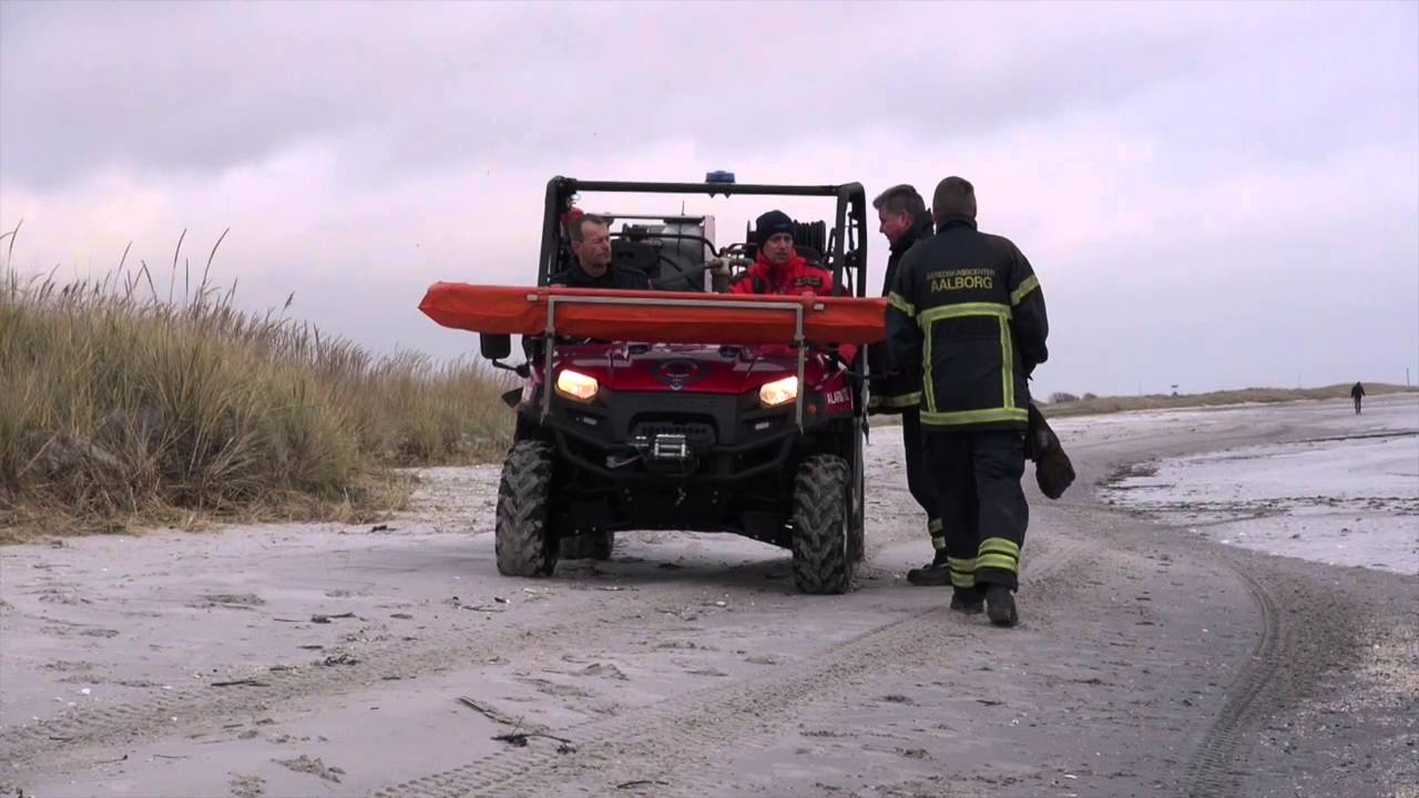 Forening på strand med Falck Hals