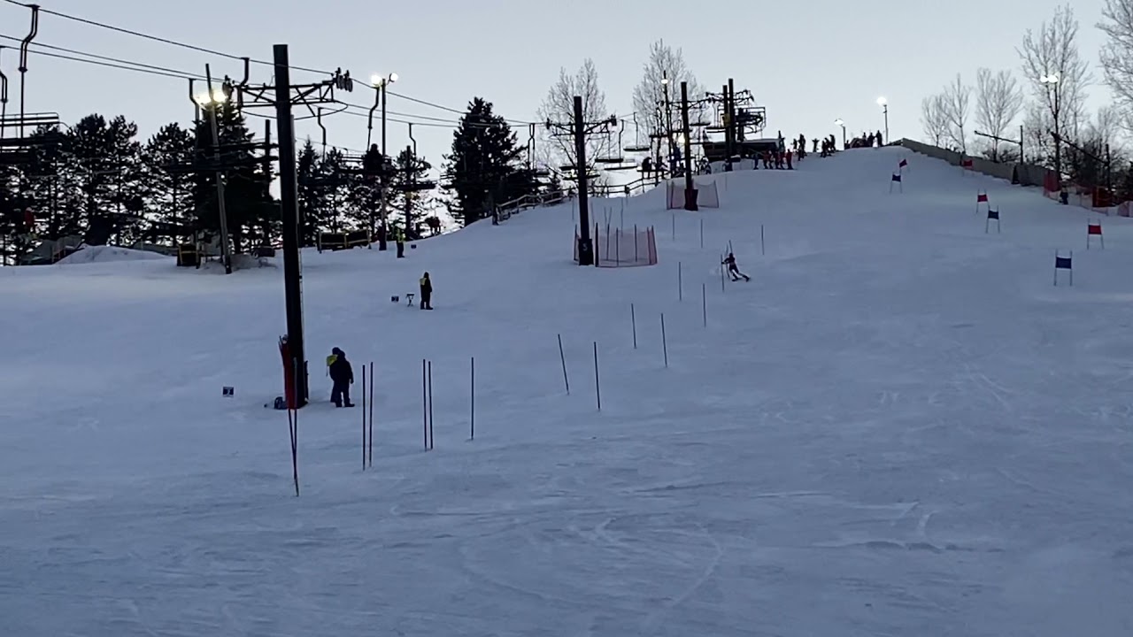 Highschool ski race Alpine Valley MI