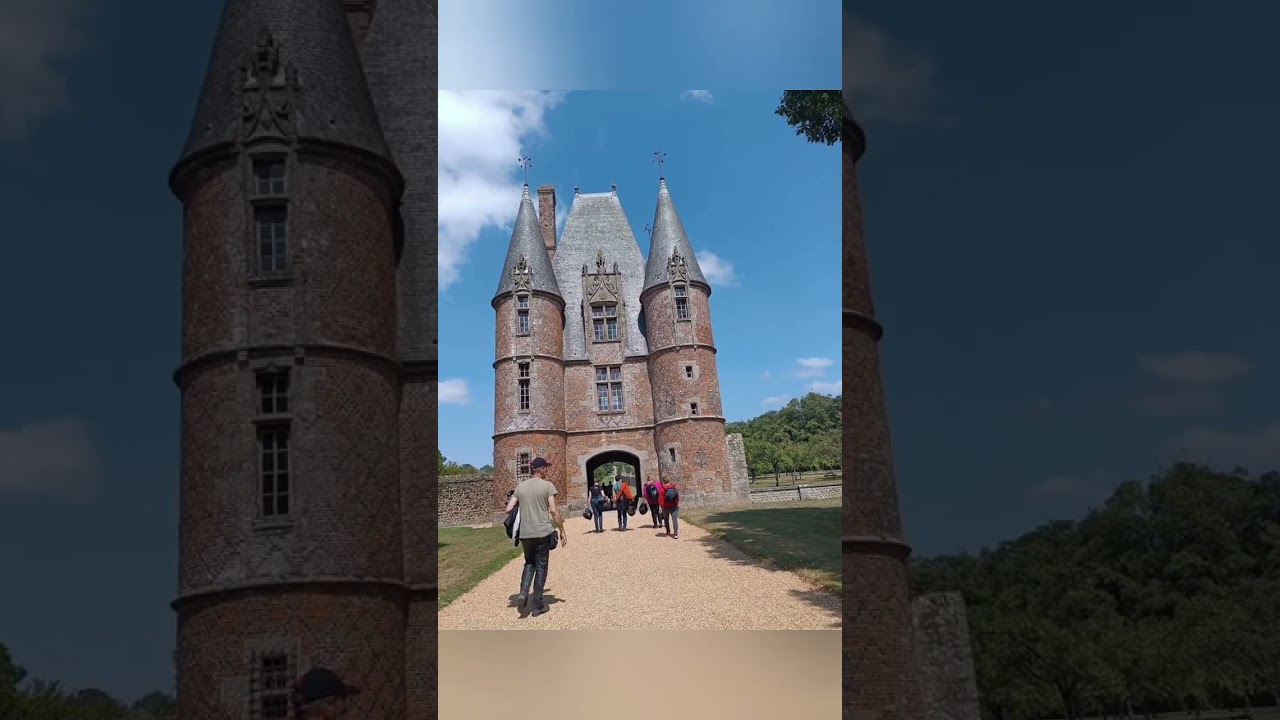 Motos & balade Château de Carrouges