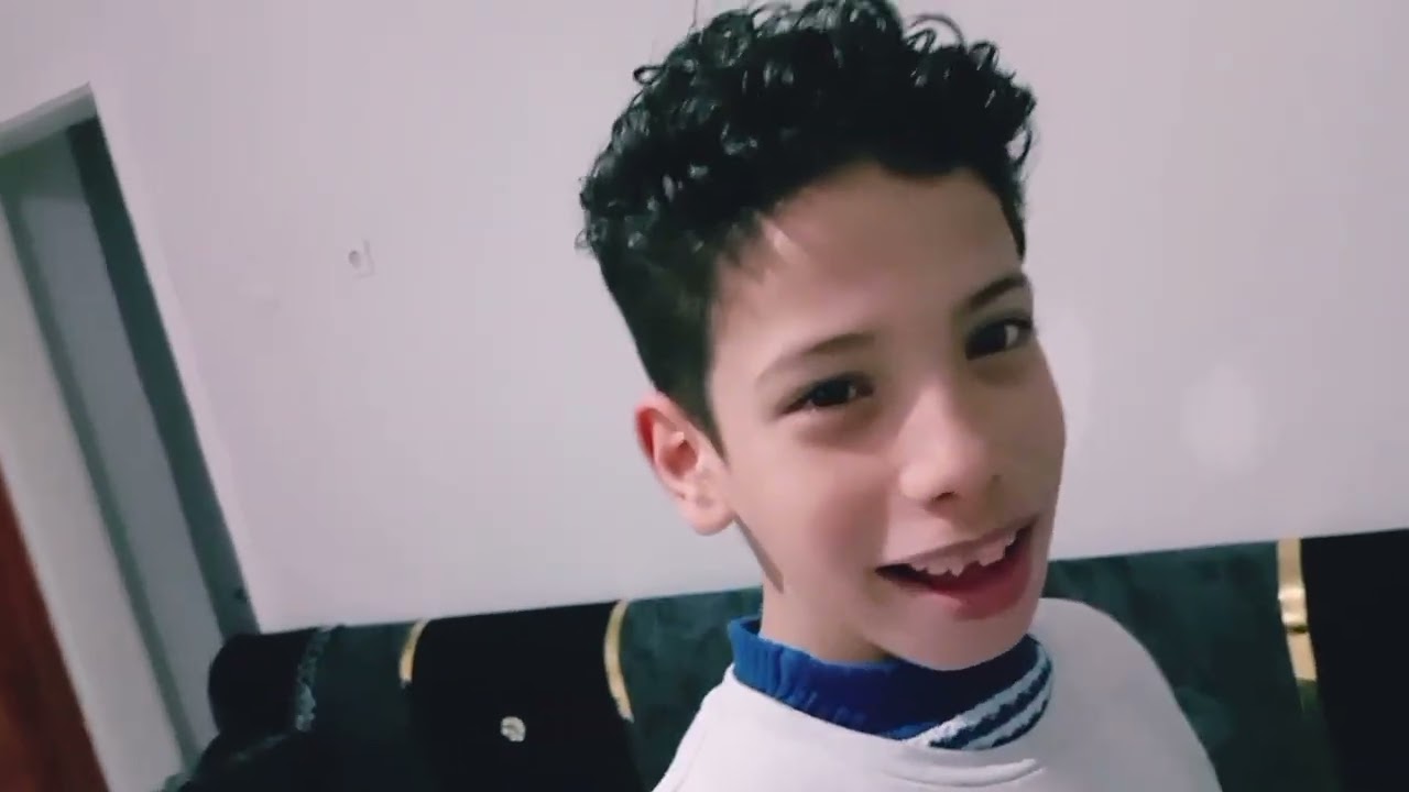 اليوم سوينا فيديو لديانا وحمودي الكل يفوت يحط لايك واشتراك حمودي يتحكم ديانا تتحكم يا حمودي يوم كامل