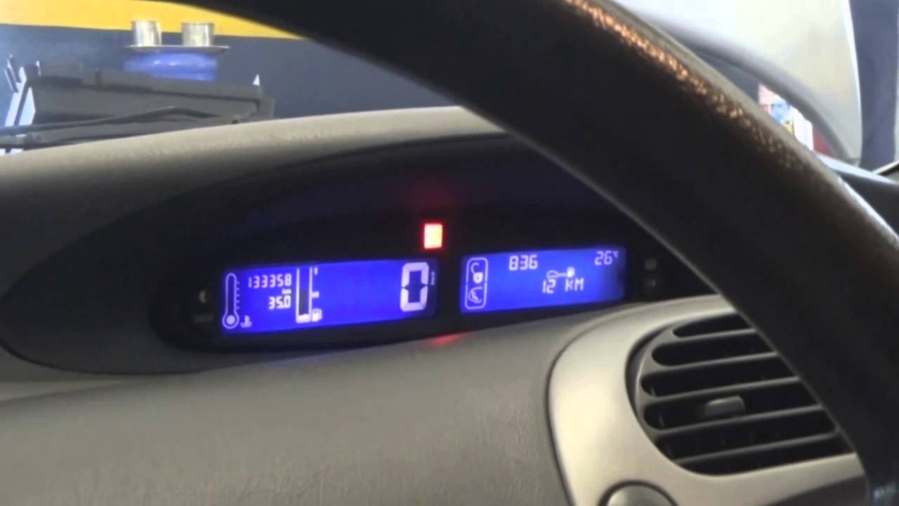 CITROËN XSARA PICASSO: SUBSTITUIR COMUTADOR DE IGNIÇÃO