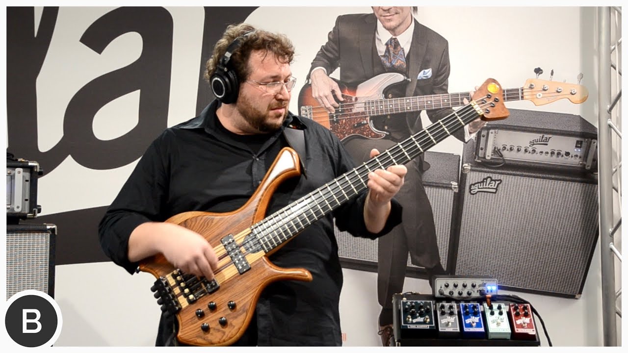 FEDERICO MALAMAN - AWESOME LOOP BASS SOLO