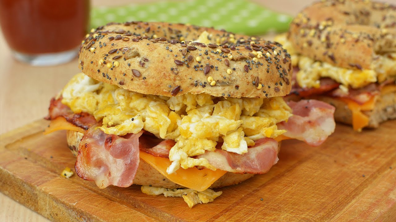Toasted Bagels with Bacon, Cheddar & Scrambled Eggs - Easy Breakfast Sandwiches Recipe