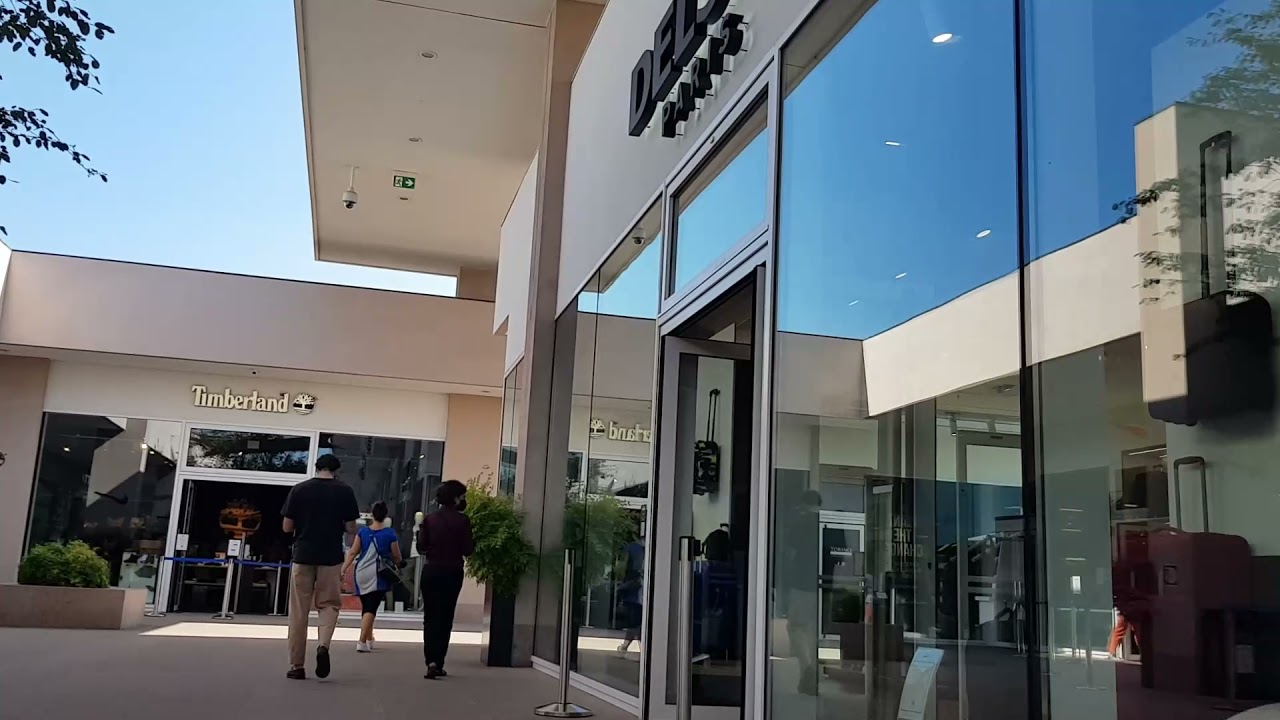 Turin Outlet Village Run | Shopping center of the best brands