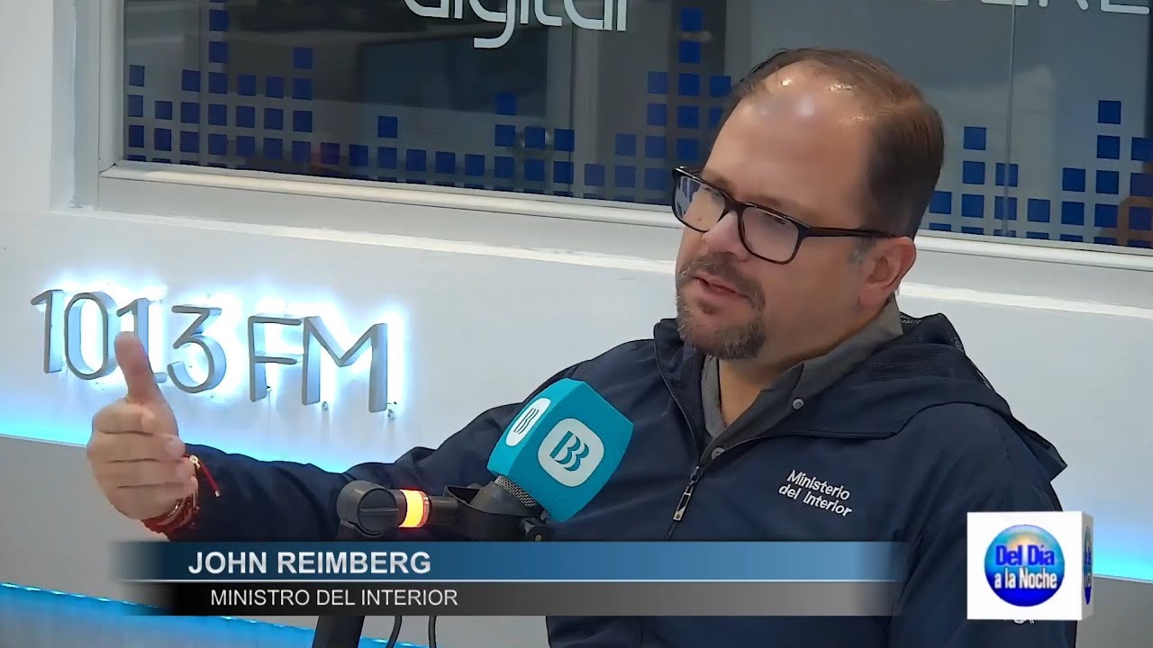 Del día a la noche: Entrevista al Ministro del Interior John Reimberg
