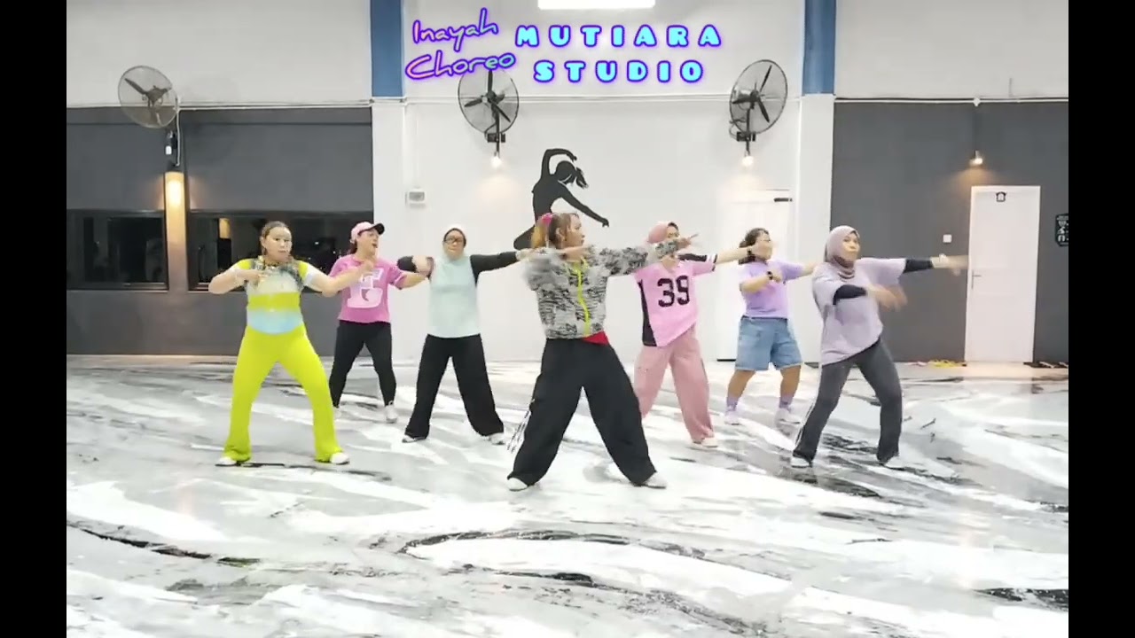 Zumba Shatta strom_ Back Shot | Zin Inayah Choreography @Mutiara_Studio 