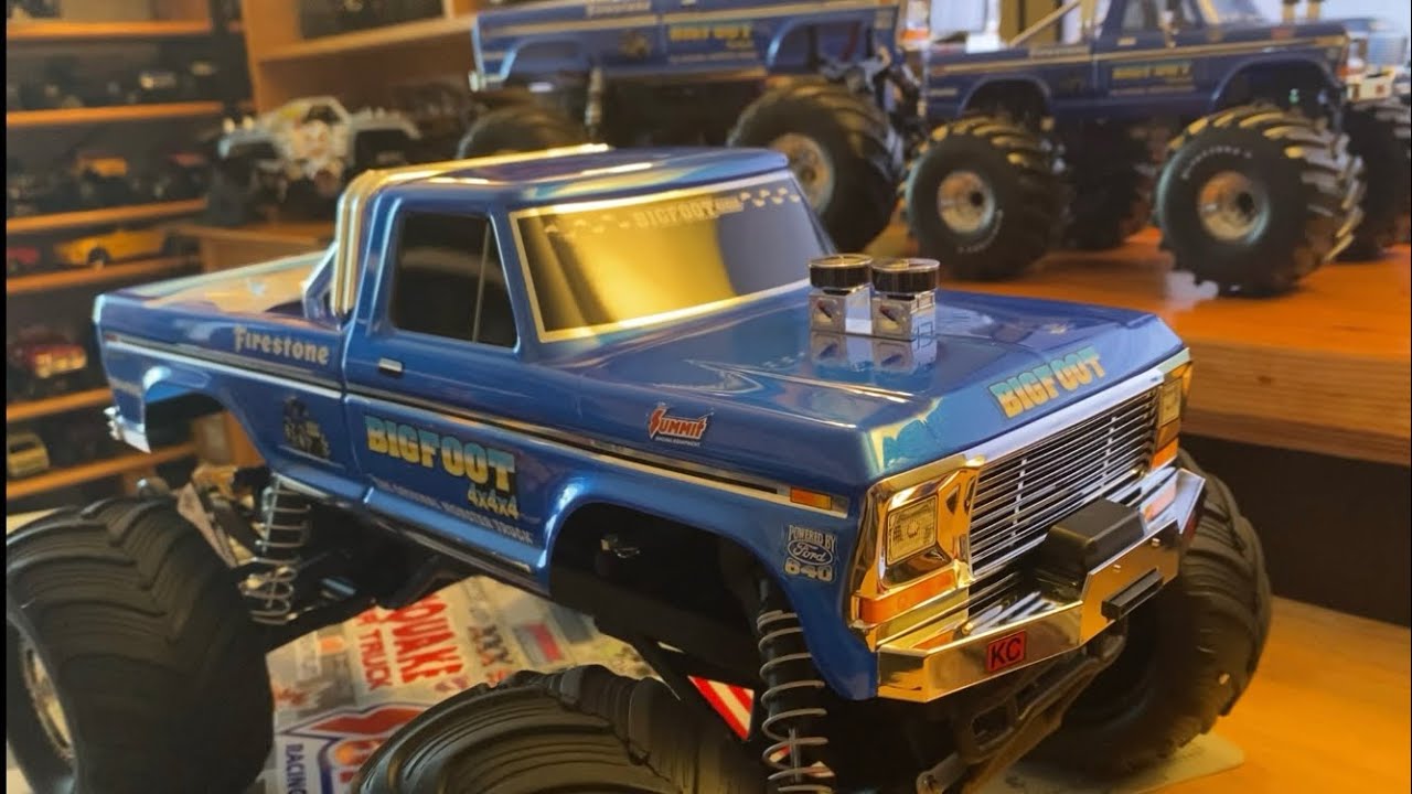 Traxxas BRUSHLESS BL-2s BIGFOOT now available and it has CLIPLESS body mounts #traxxas #bigfoot4x4