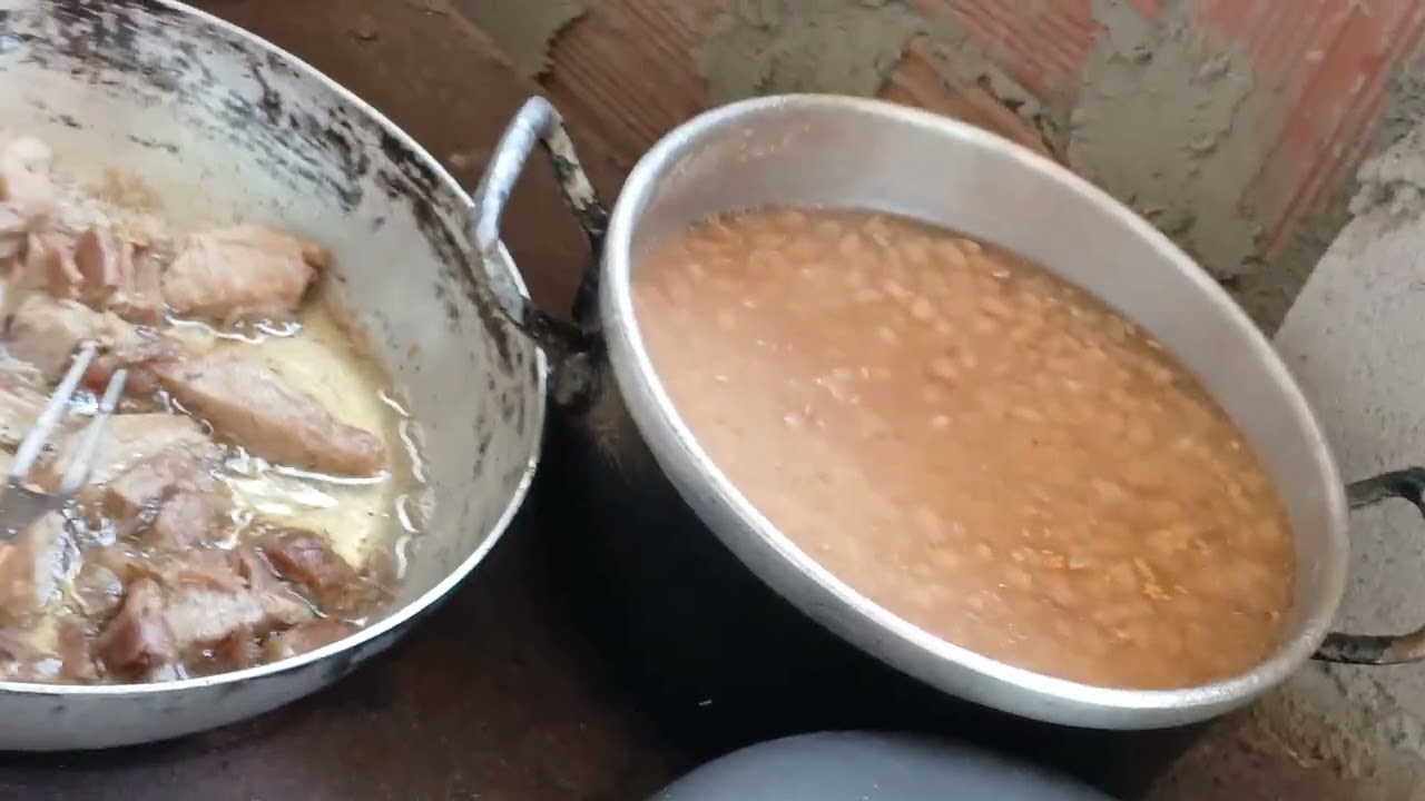 NOSSO  PEQUENO  ALMOÇO  COM FAROFA