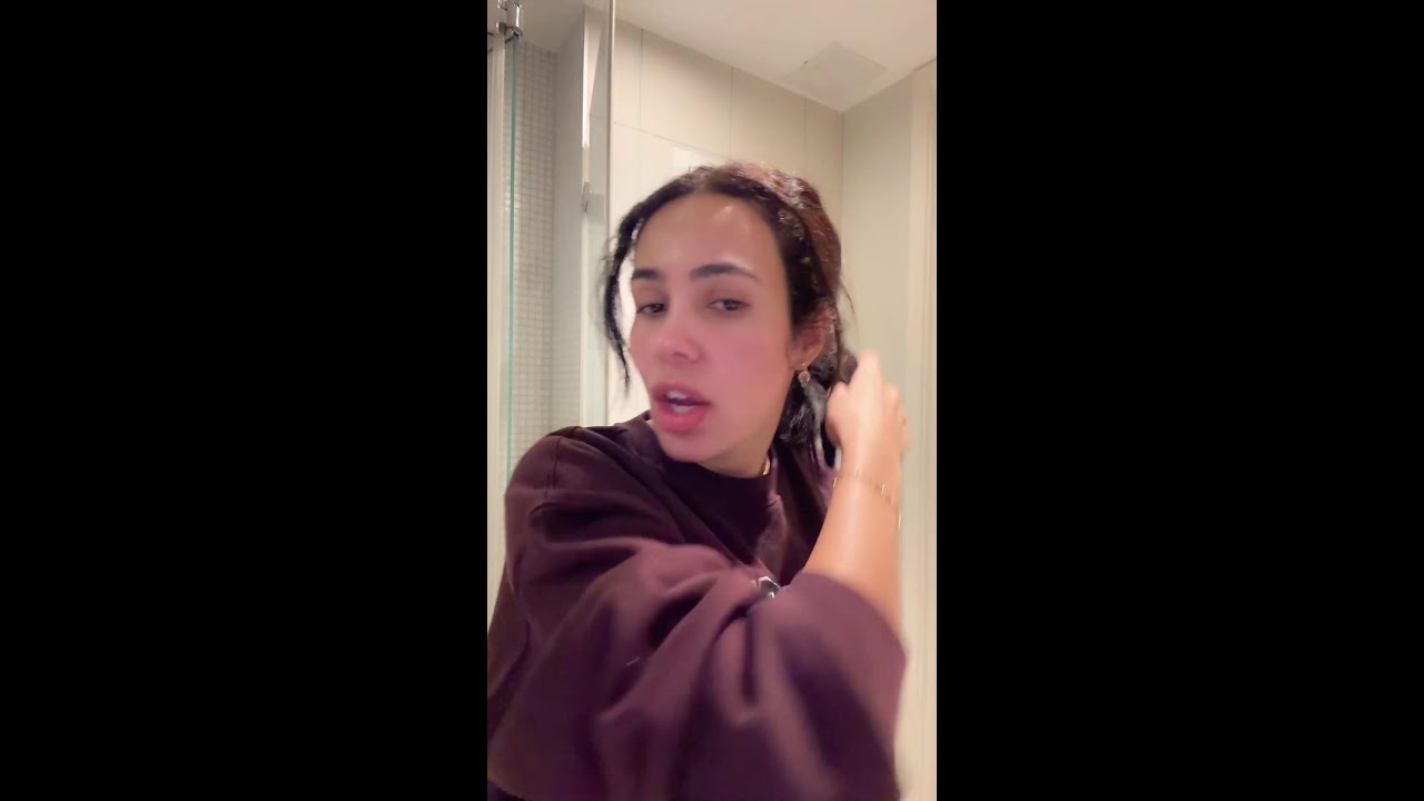caroline live | تعالو نعمل قلب اللوز جزائري 🇩🇿❤️