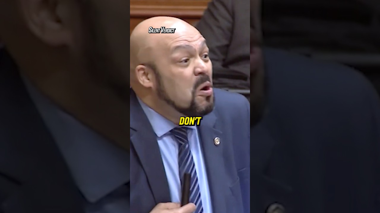 Joe Rogan Reacts To PRONOUNS Becoming Politics 😳🔥