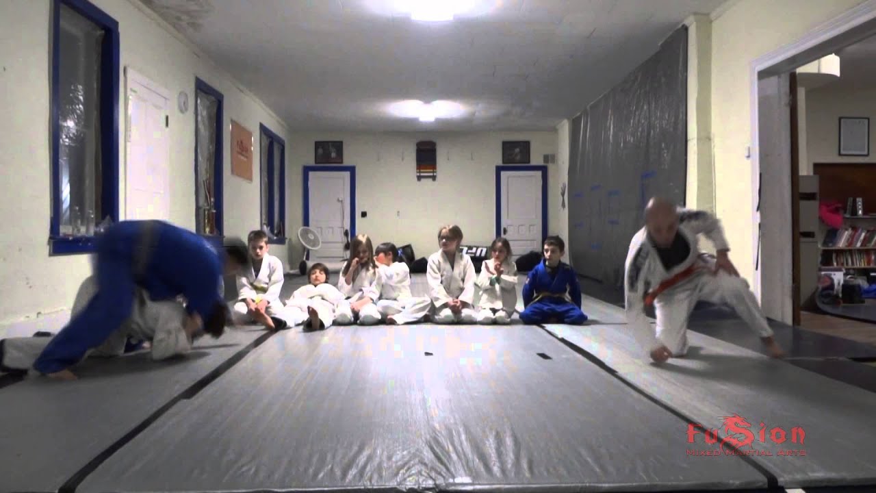Children Jiu Jitsu Class Drop Ippon Seio Nage Two Partner Drill (Judo/BJJ, Martial Arts, Throws)
