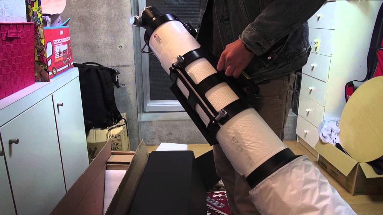 My First Telescope:Explore Scientific AR 152 Unboxing