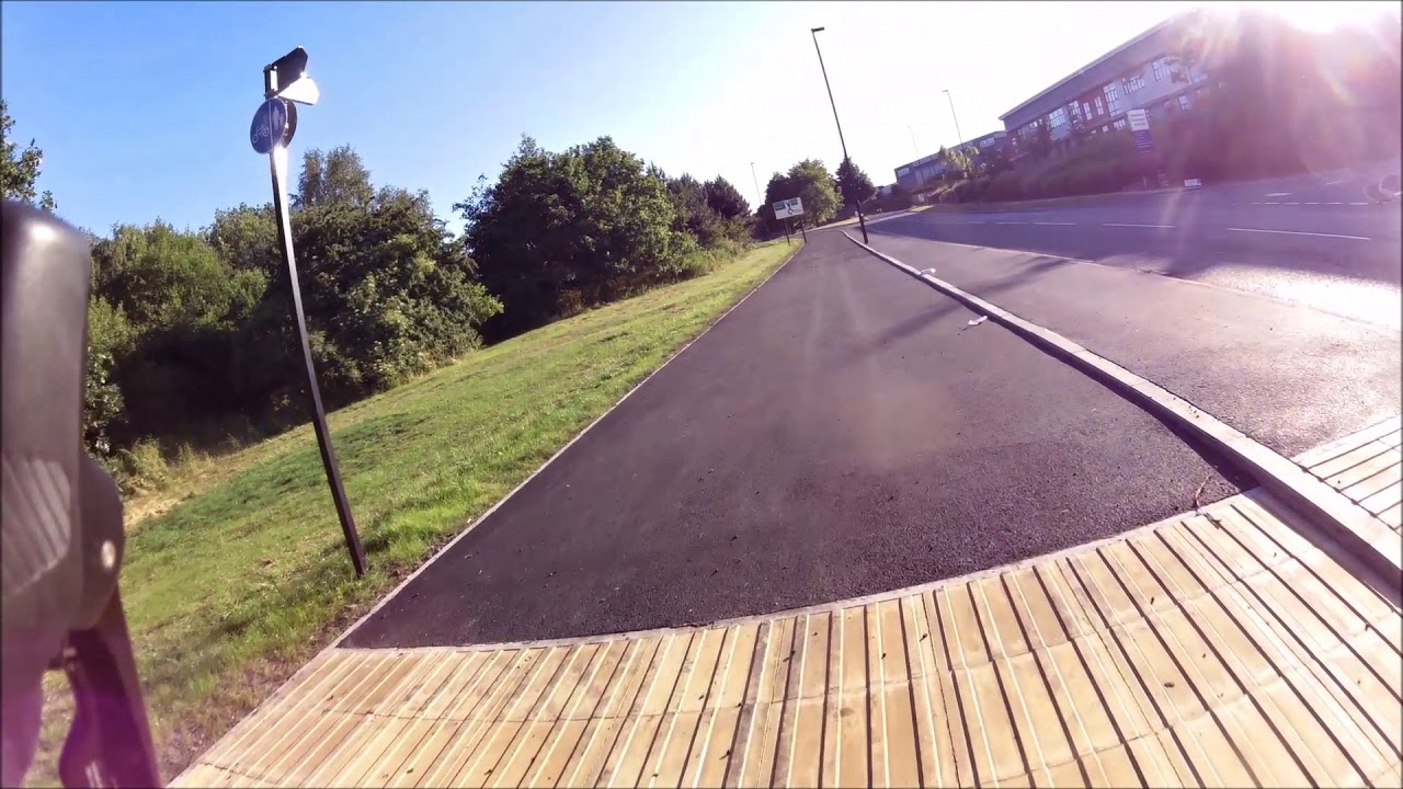 new bit of cycle infra along Parkway Drive, Sheffield, S9