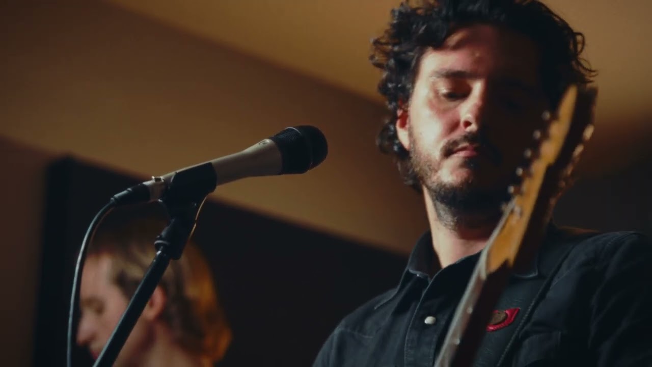 Pinebarren - Something on a Sunday (Official Music Video)