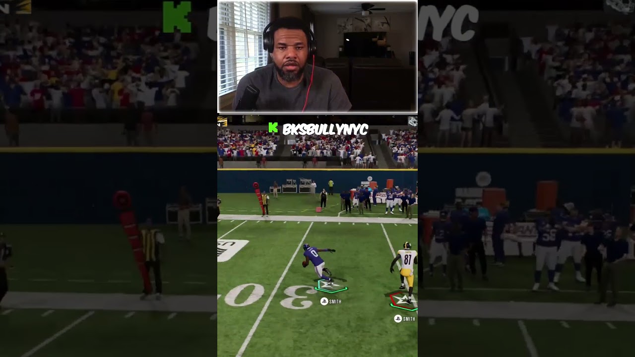 Roquan Smith Makes Kid Break His Ps5 lol!! #madden26 #nfl #fixmadden #football
