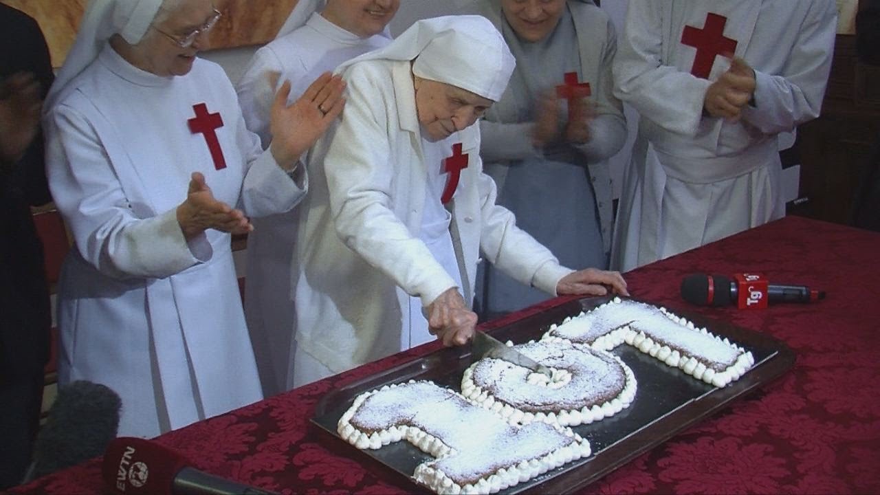 107 anni per suor Candida Bellotti, la suora più anziana del mondo