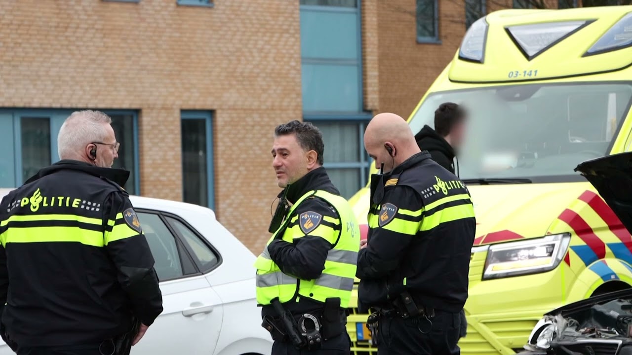 Kop staart aanrijding in Emmen