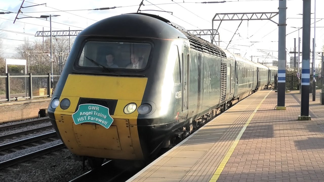 Fantastic Busy Few Hours at Alexandra Palace London GWR castle Set ￼Freight passenger ￼￼7th Jan 26 