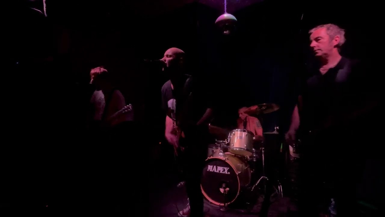 The D4 live the old bar melbourne 16 feb 2025 part 2