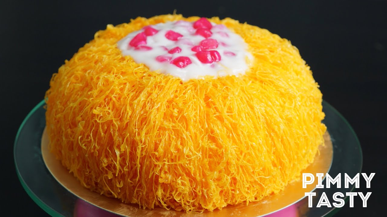 เค้กฝอยทองมะพร้าวอ่อนลาวาทับทิมกรอบ Foi Thong Cake Lava with Tub tim krob