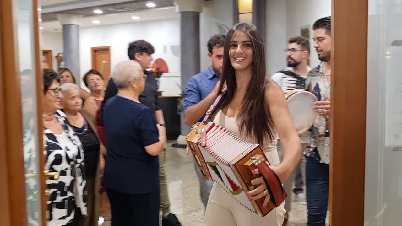 PROGETTO TARANTELLA - SORPRESA AL MATRIMONIO DI CLAUDIO & SARA - CASTELLUCCIO SUPERIORE (PZ)