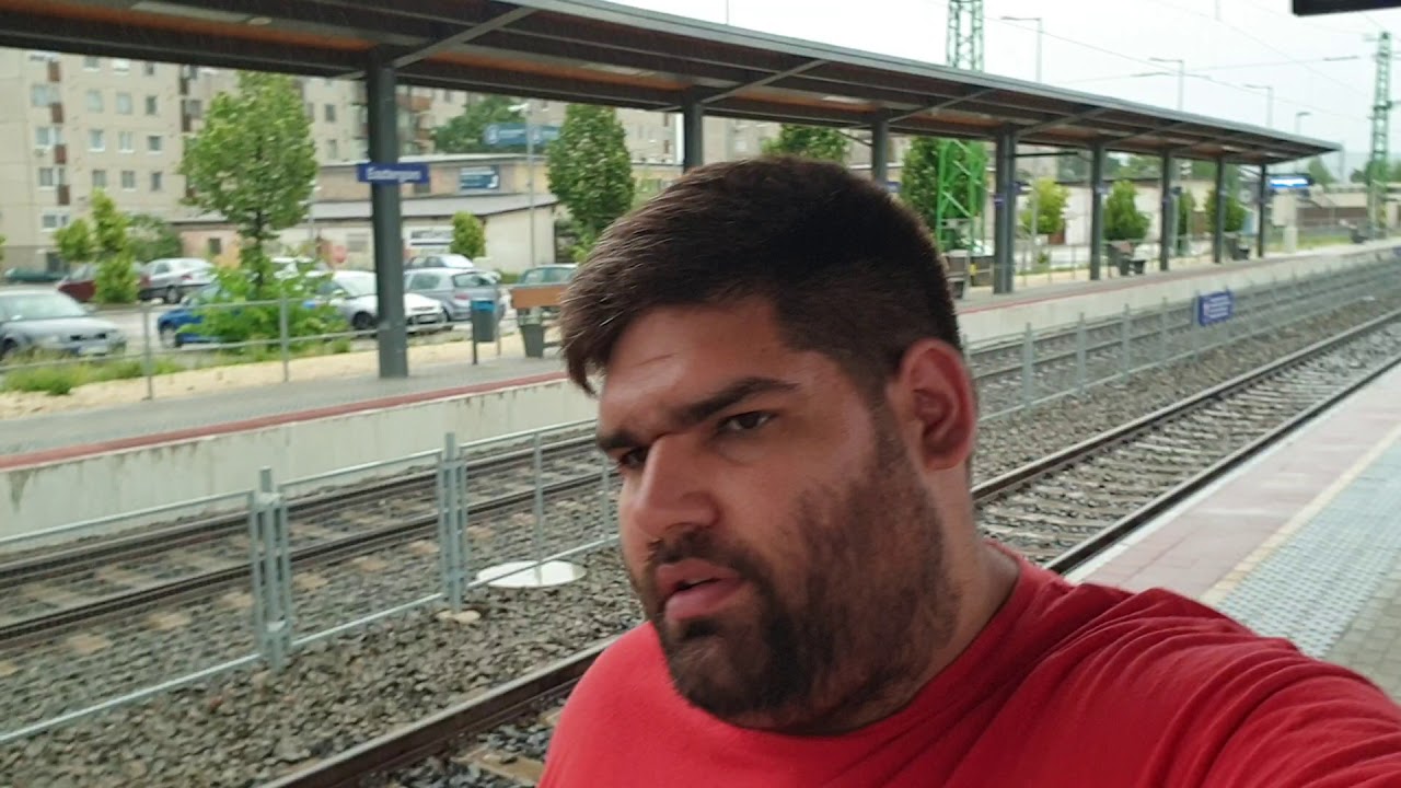 Esztergom vasútállómás és az átnem adot Buszvégállómás