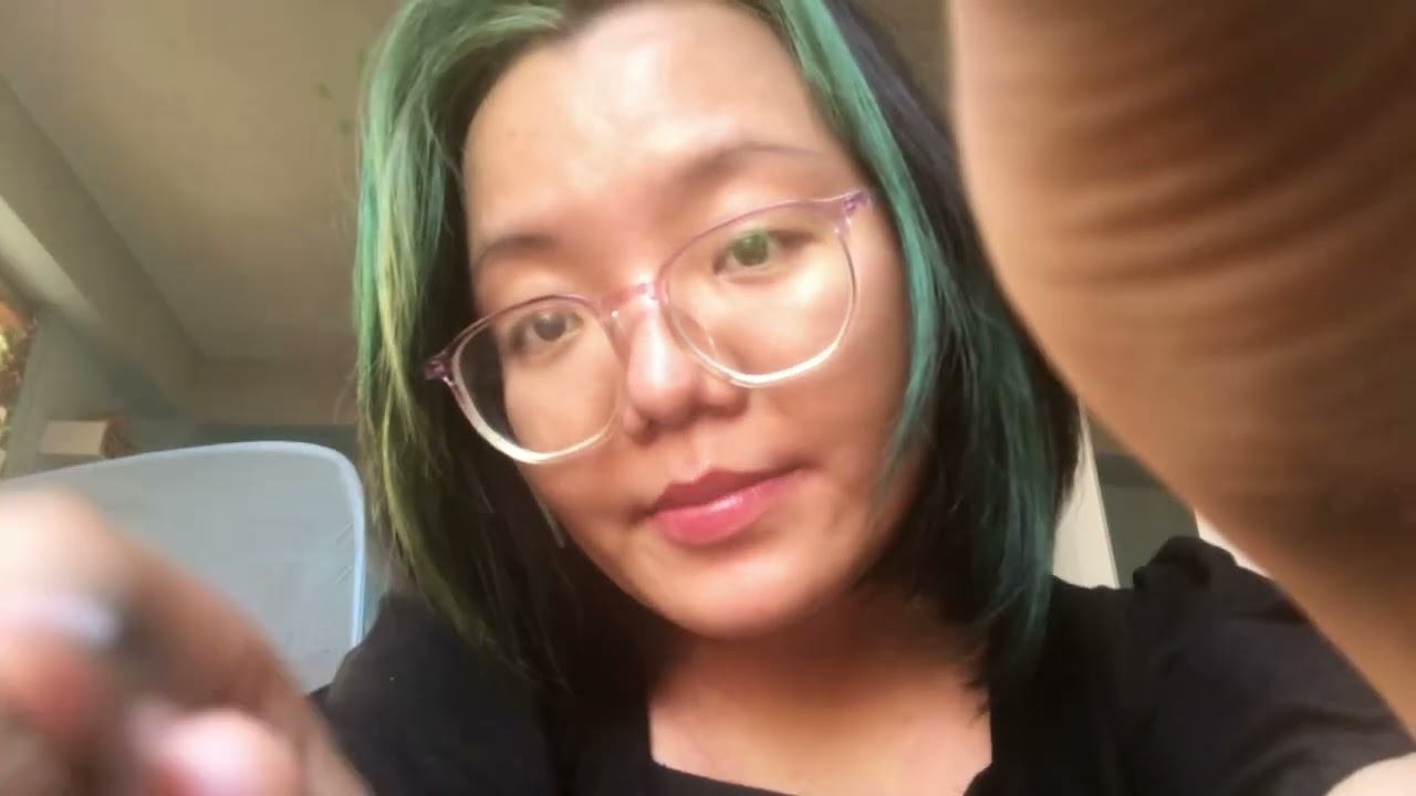 ASMR: Plucking your eyebrows and  doing your eye-shadow 🌸