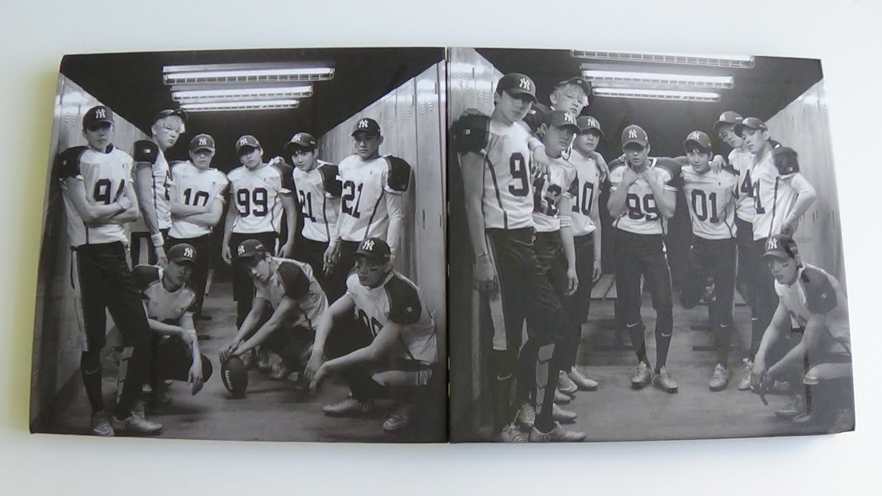 Unboxing EXO 엑소 2nd Album Repackage LOVE ME RIGHT (Korean & Chinese Version)