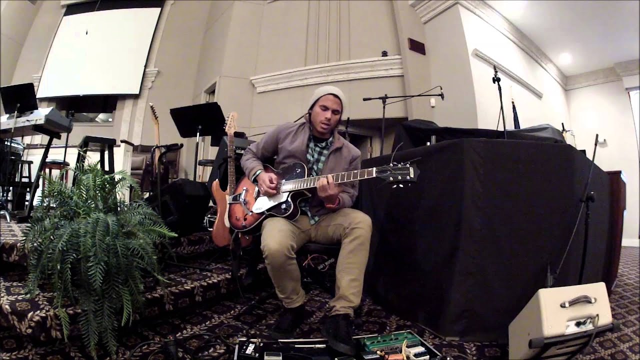 Andrews Electric Rig for Playing Worship