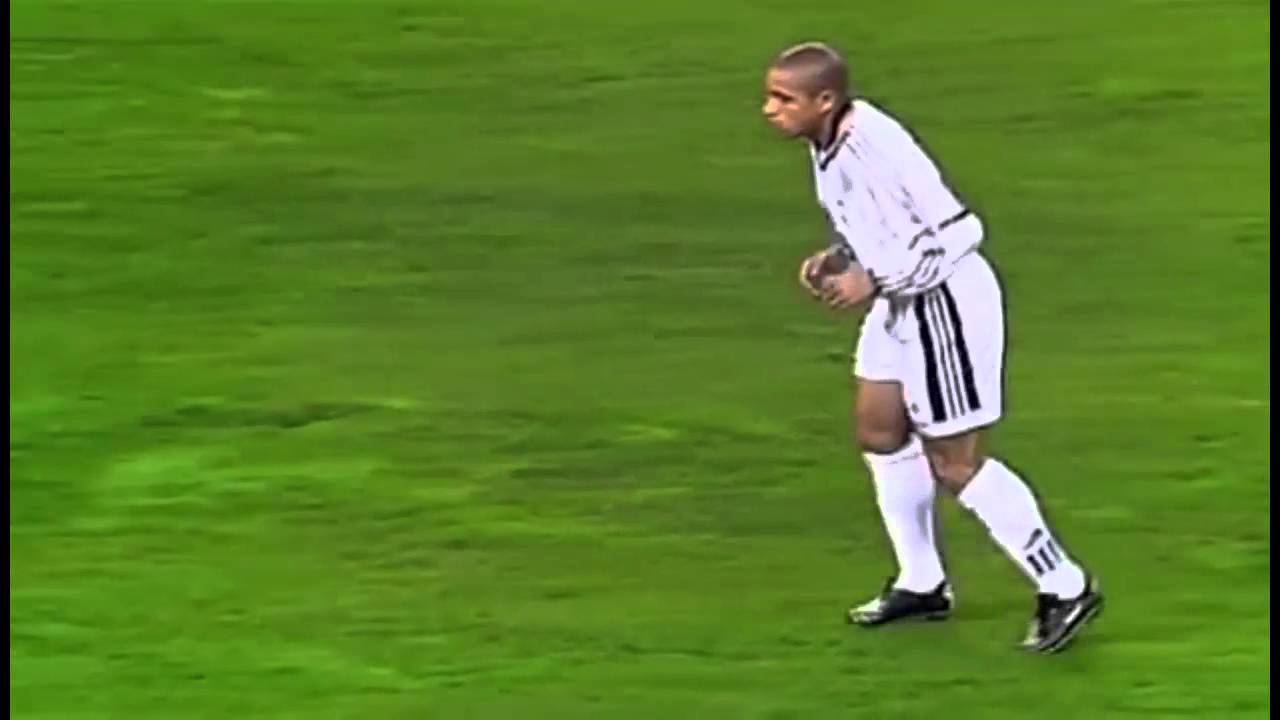 Roberto Carlos Best Free Kick Goal