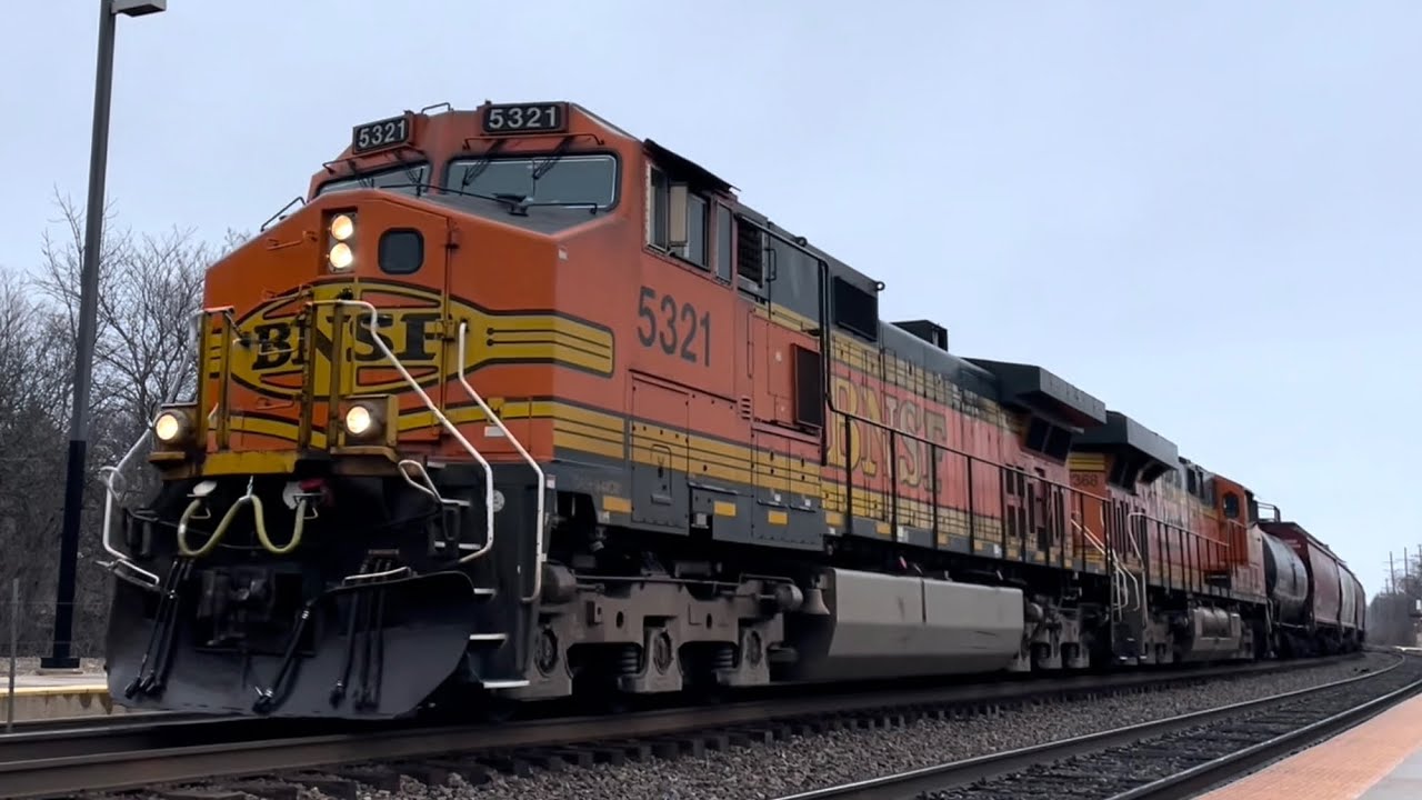 Trains at Belmont Station 12/28/2023