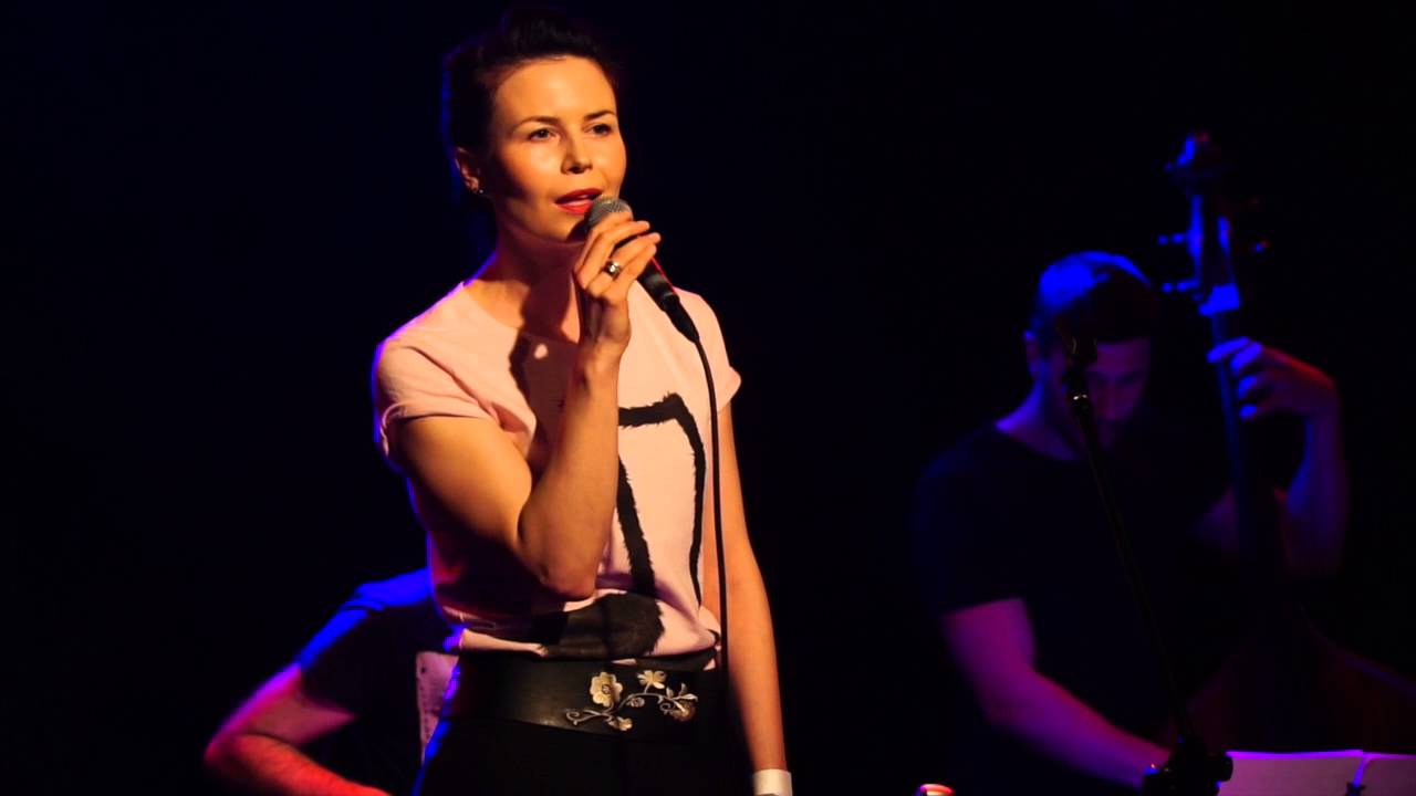 MAGDA KUMOREK – CuCuRruCuCu Paloma (Panny z Dobrych Domów 5.04.2016)