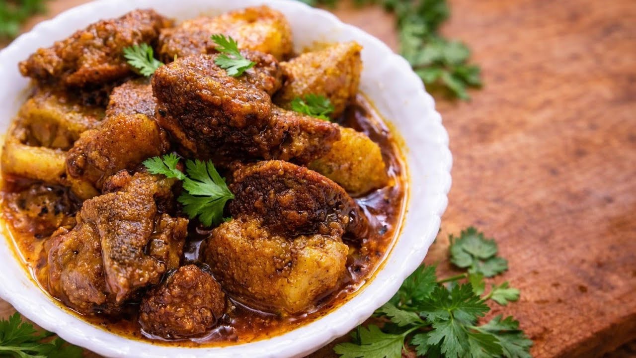 খুবই মজাদার মম আলু দিয়ে গরুর মাংসের রেসিপি!!আর দেরি কেন আজি ট্রাই করে ফেলুন.......