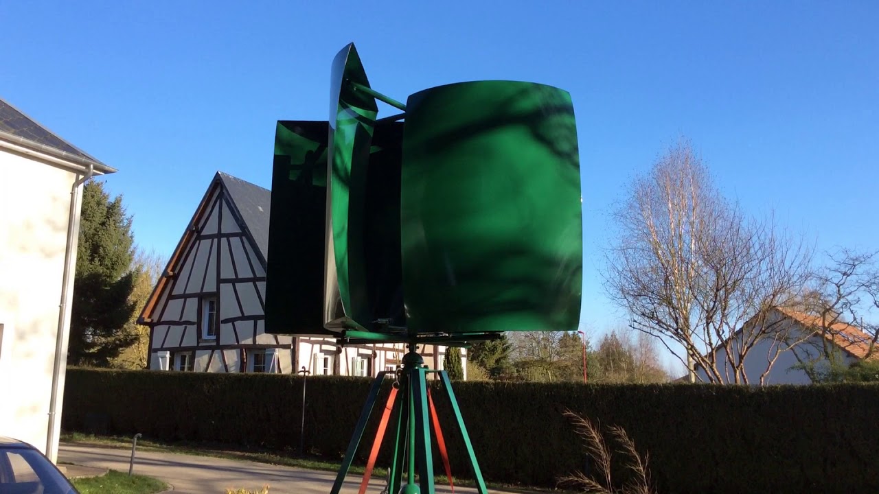 &Eacute;olienne verticale &agrave; vitesse constante Darrieus