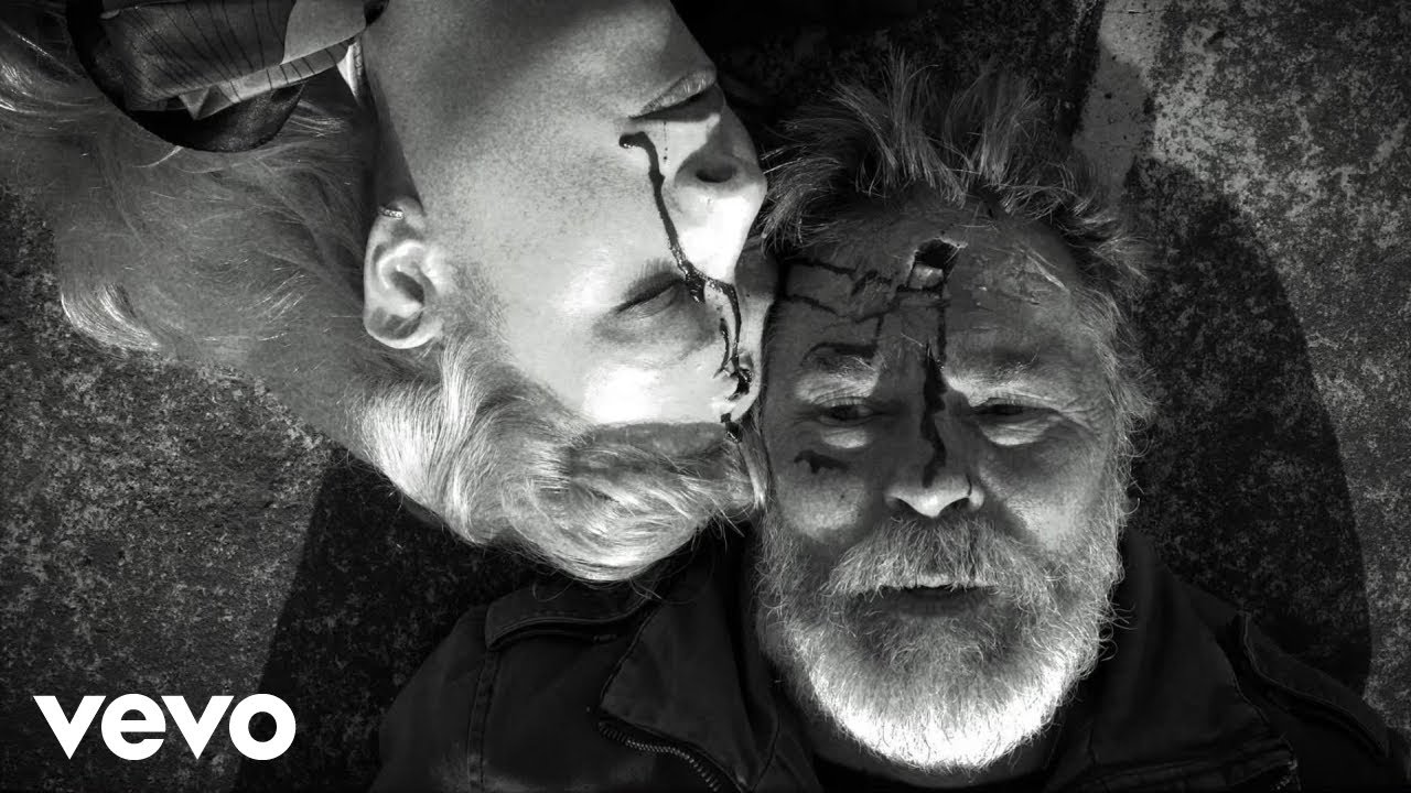 R. Garth - The TV Show ft. Laura Trapnell