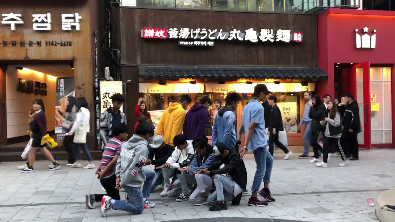 KPOP Indian Winner Dance Team 2018  Performance @ Hongdae Street, Seoul (Korea).