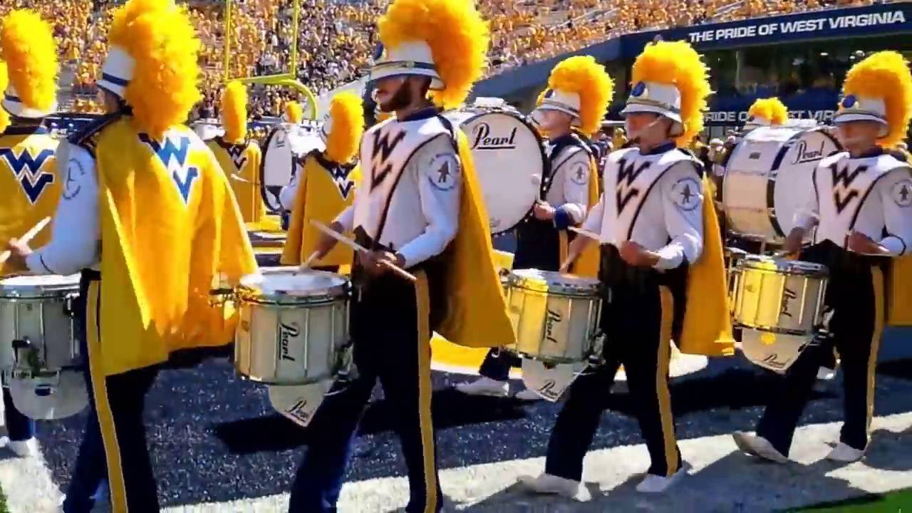 2016 WVU Drumline Tunnel Cadence & Boogie Cadence
