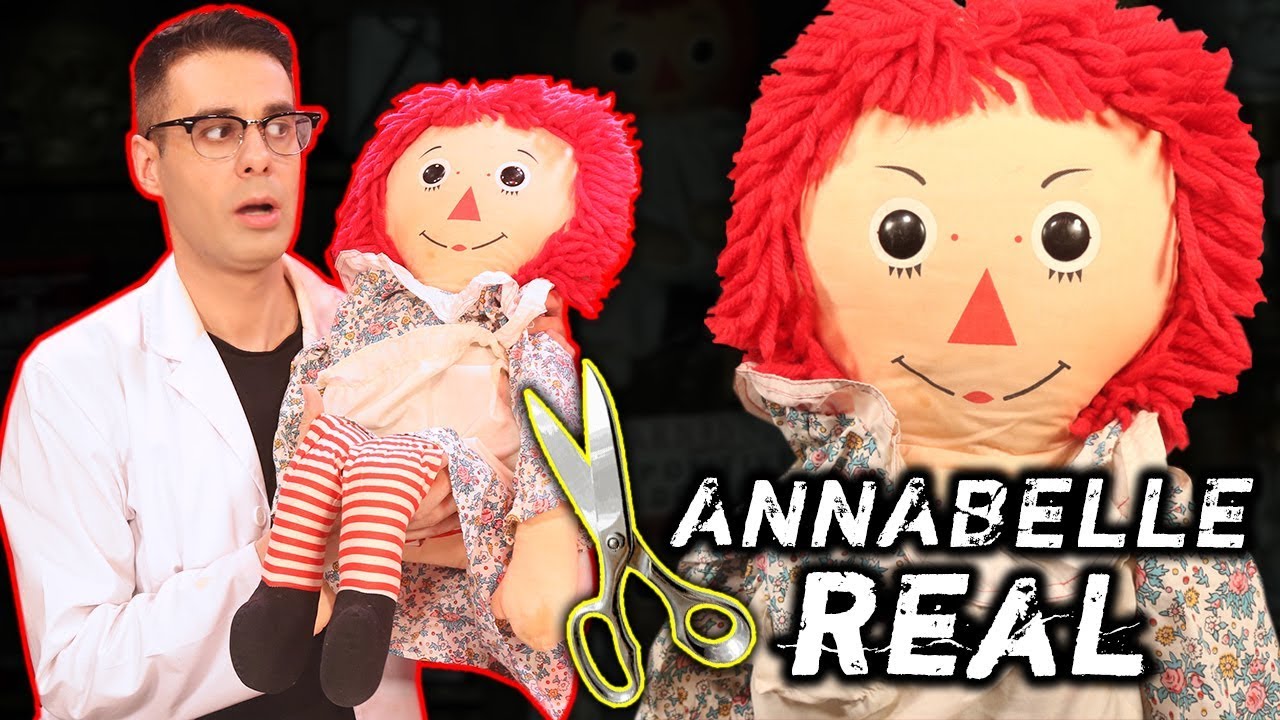 ABRO UNA MUÑECA ANNABELLE REAL ¿Qué Hay Dentro? Annabelle Desapareció del Museo | La Historia Real