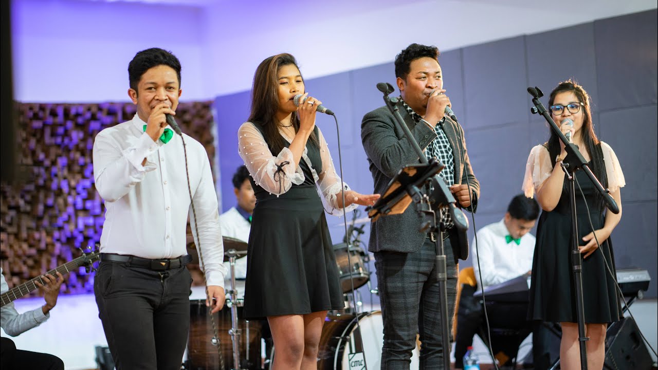 Arahaban'Andriana(Solika) - Mi'hart Event Orchestre (Live)