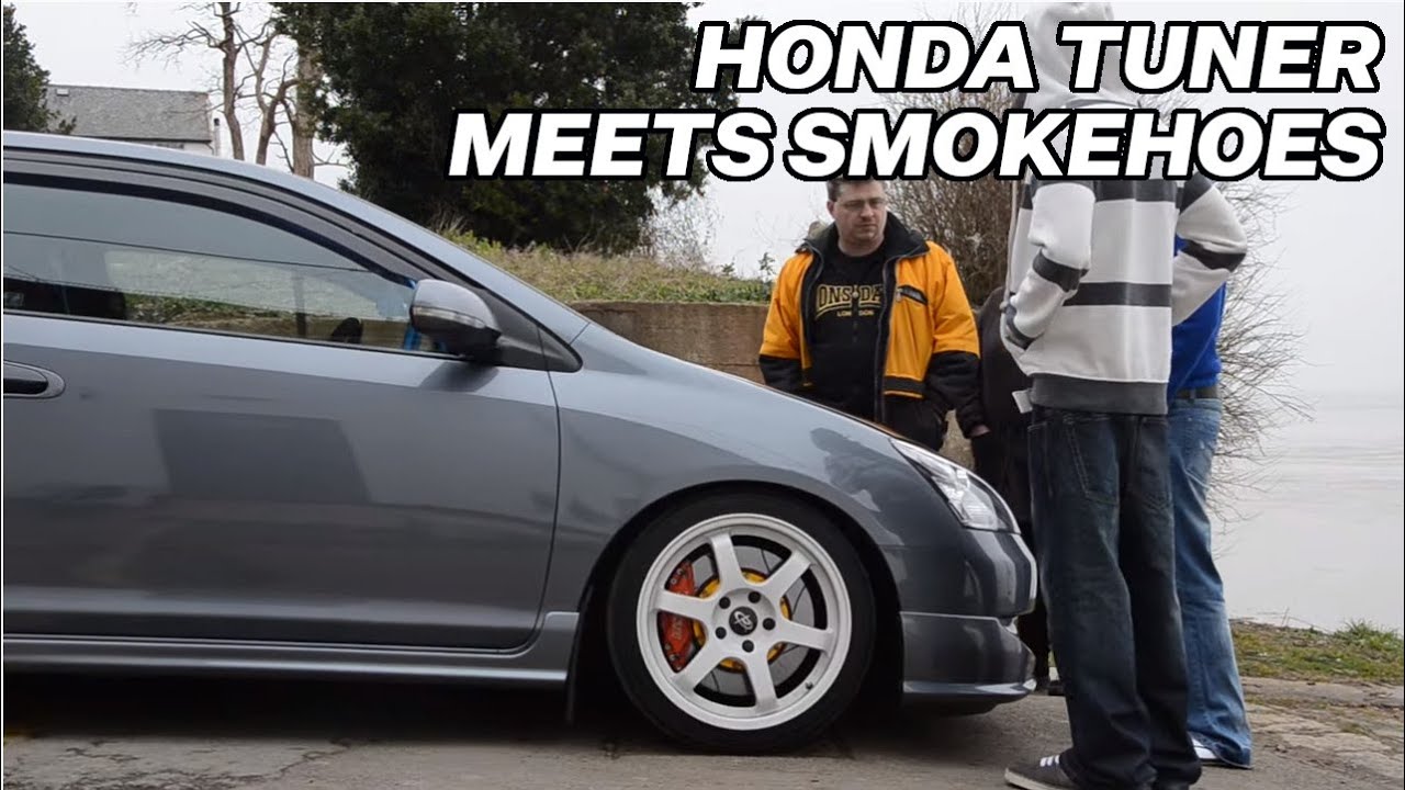 Honda Tuner Meets SmokeHoes