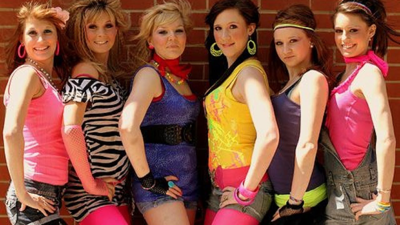 Top 50  80's Costume Party Ideas. Best vintage costumes 80's. Top retro style 1980's.