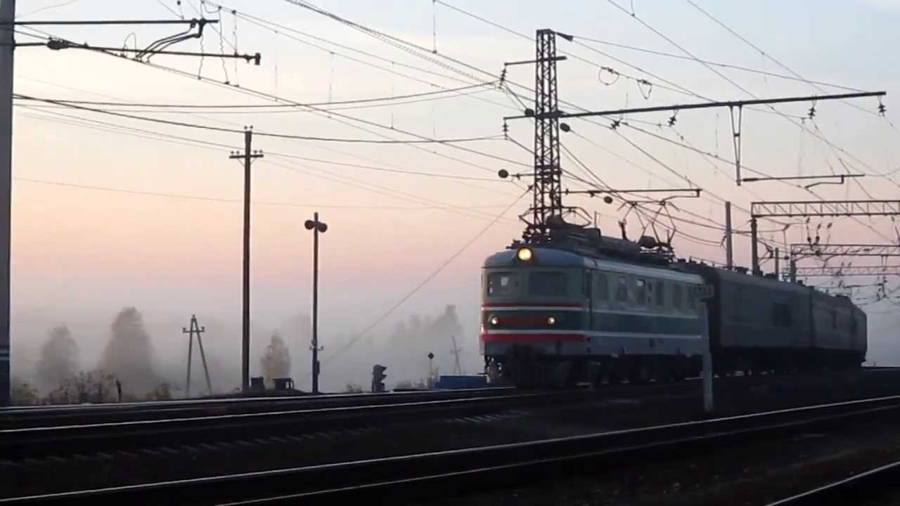 Старички ЧС2-350, ЧС2-906 и ЧС2-894