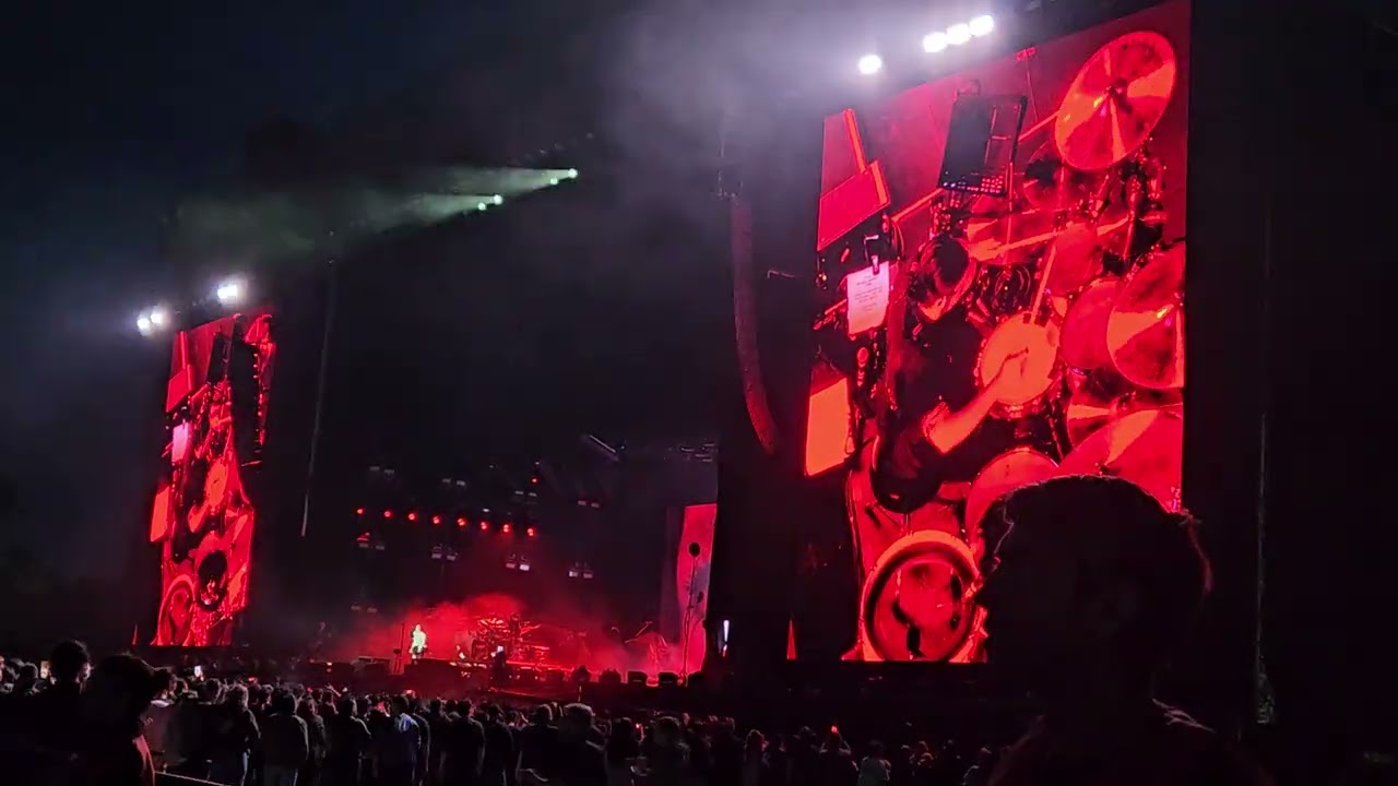 Poppy BLOODMONEY Argentina 2025