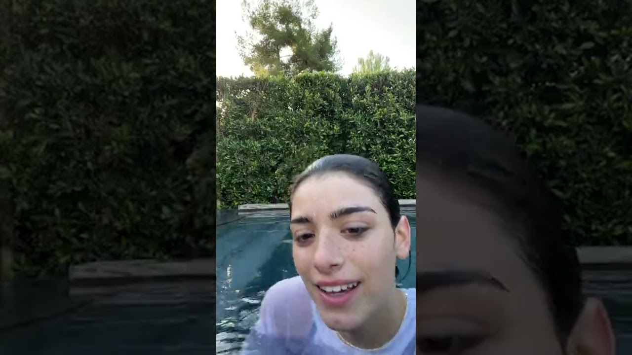 Dixie D'Amelio | Instagram Live Stream | October 19, 2021