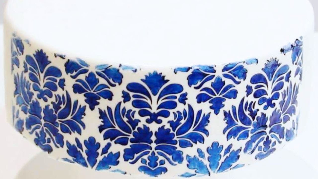 How to use STENCILS on Cakes!