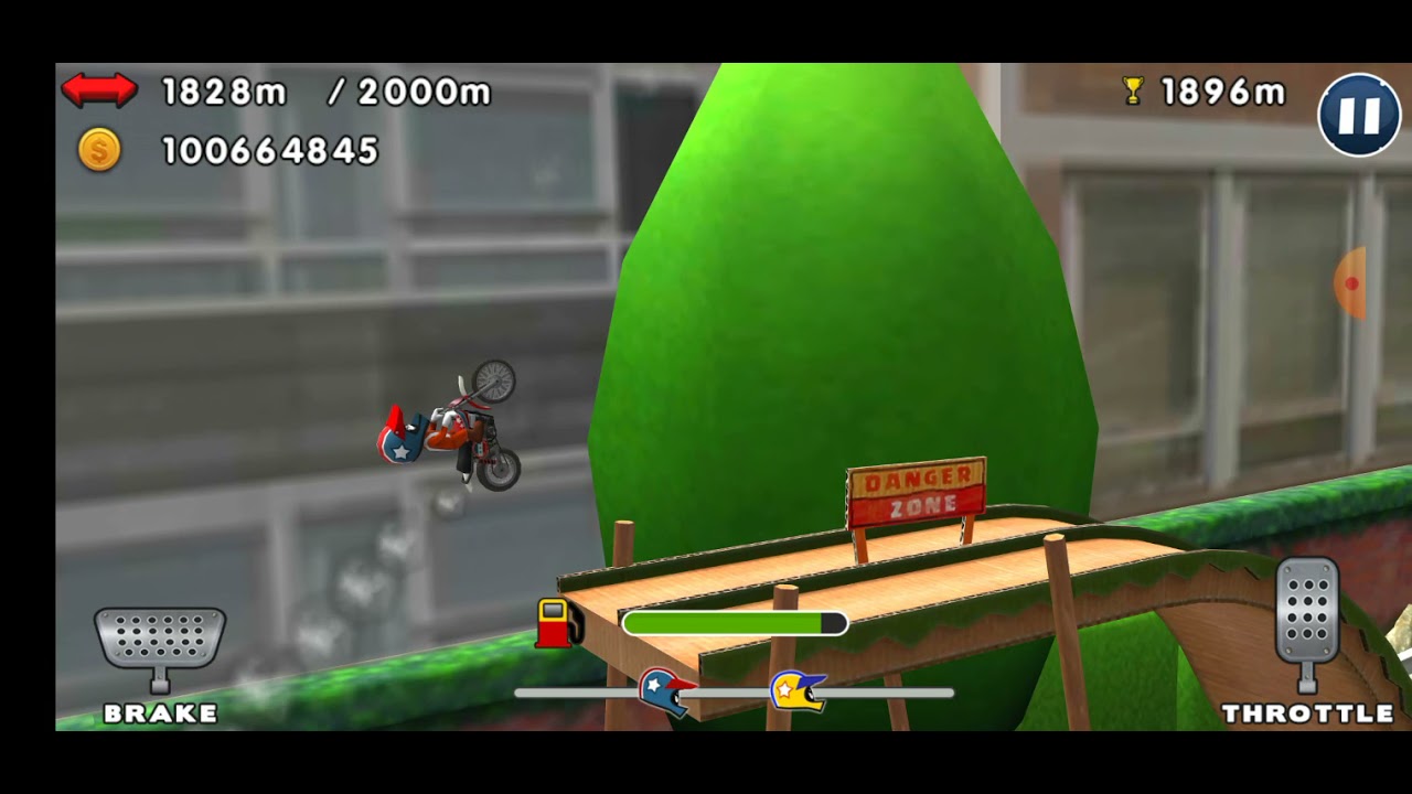 Mini racing gameplay